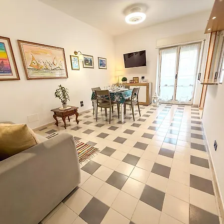 San Marino Apartment, Deluxe Superior Rif A775 * San Benedetto del Tronto